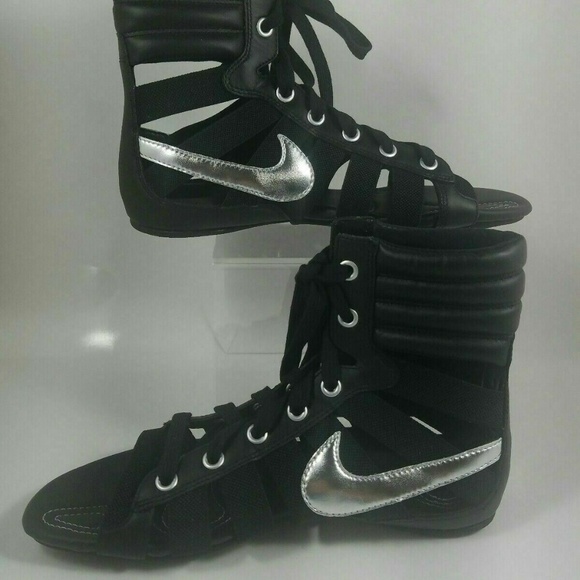 NIKE WOMEN'S GLADIATEUR II SANDALS BLACK SILVER - Picture 3 of 8